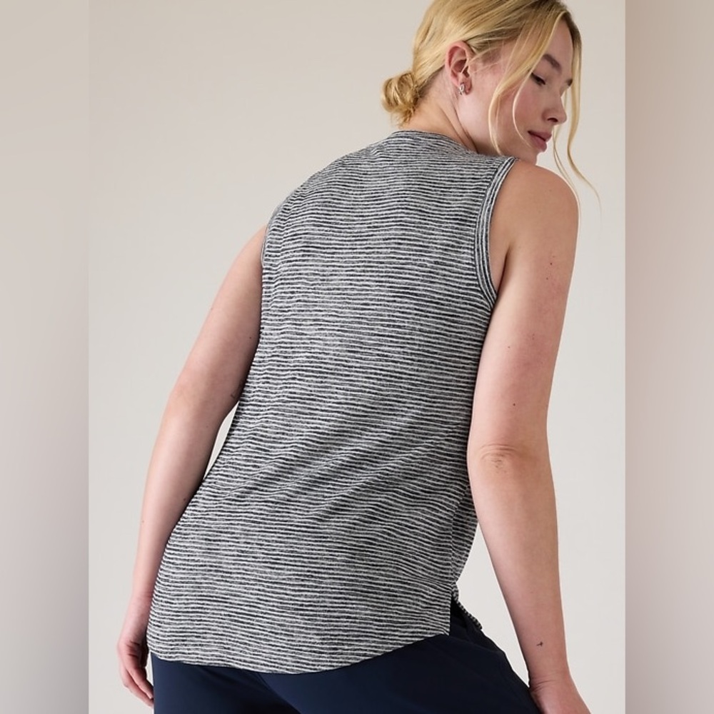 Athleta Breezy Stripe Tank 2X Plus